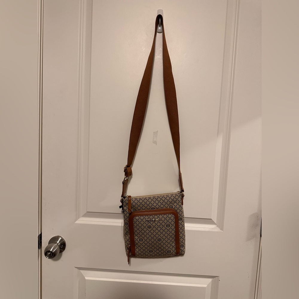 Tommy Hilfiger Crossbody Bag NWT